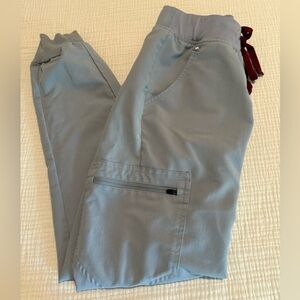 FIGS women’s Cement Zamora Jogger Scrub Pant